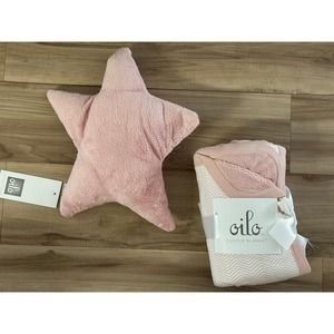 NWT Oilo Studio Jersey Cuddle Blanket and Star Pillow Set